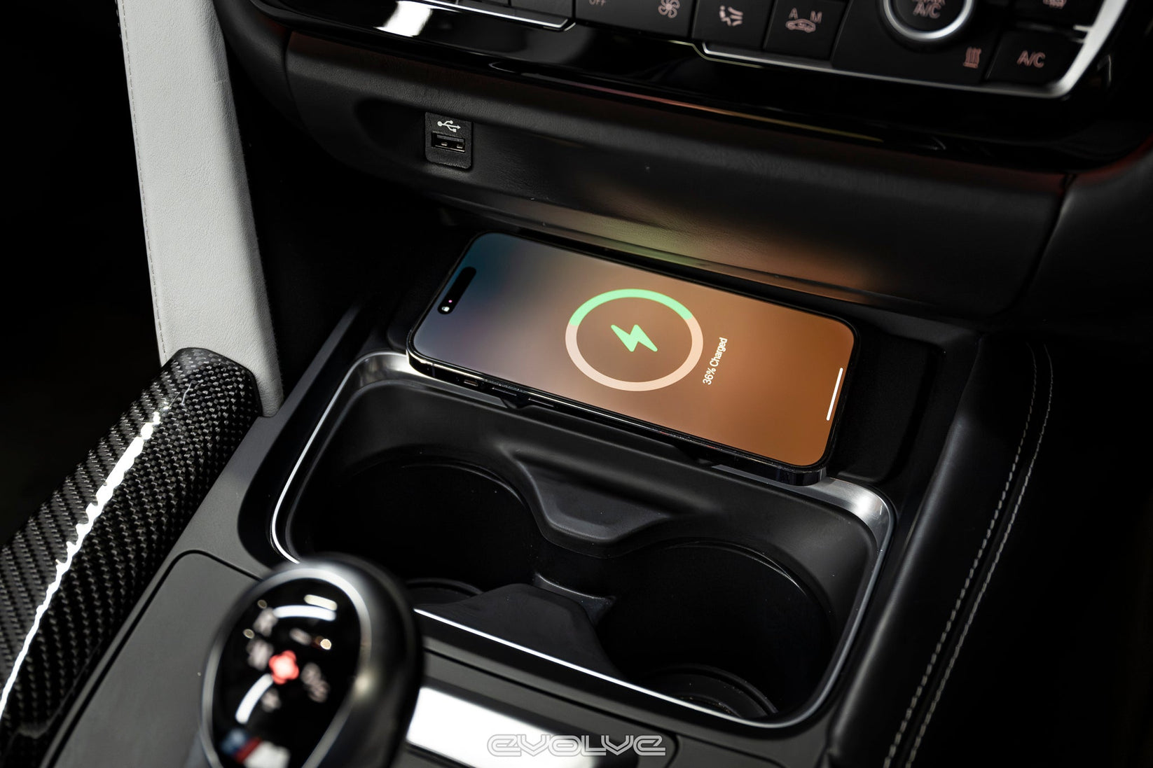 INDUKTIV Wireless Charging System - BMW F80 M3 | F82 | F83 M4 | F3X 3 Series | 4 Series (Pre LCI Cars)