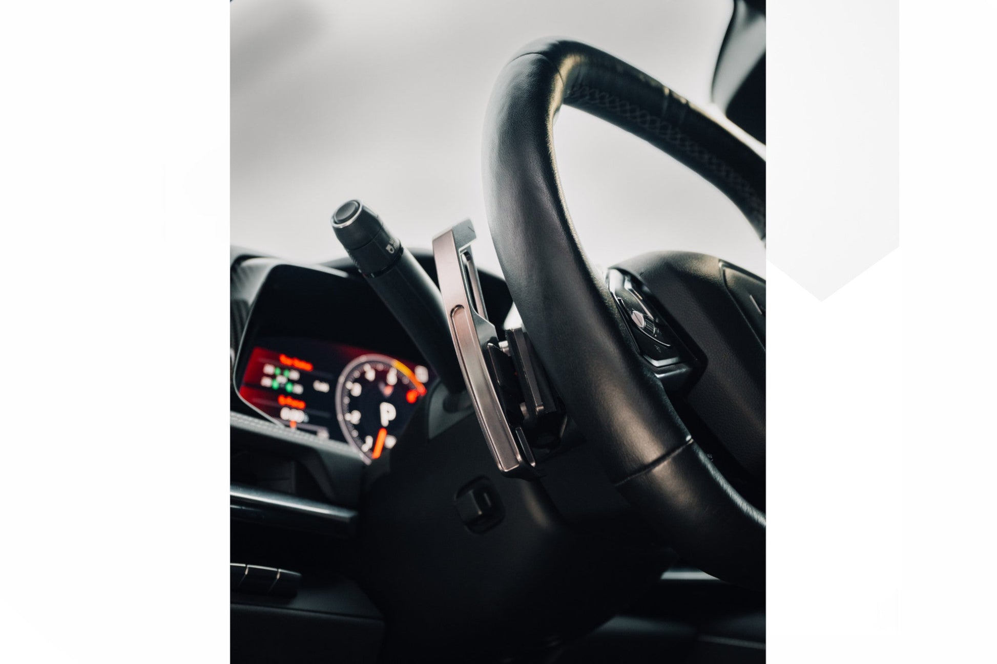 MAED Magnetic Shift Paddles - Chevrolet Corvette C8 - Evolve Automotive