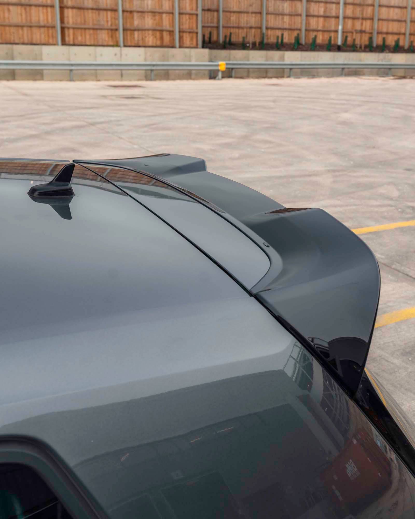 Zaero Design EVO-1 Gloss Black Rear Spoiler - VW Golf / GTI / R MK7 & MK7.5 (2013-2020)