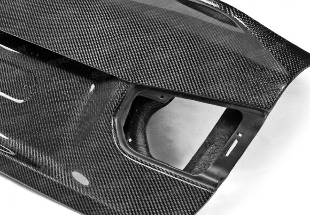 Race haus CSL-STYLE CARBON FIBRE BOOT LID FOR 2012-2018 BMW F30 3 SERIES / F80 M3 SALOON (SHAVED)