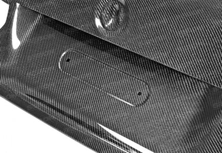 Race haus CSL-STYLE CARBON FIBRE BOOT LID FOR 2012-2018 BMW F30 3 SERIES / F80 M3 SALOON